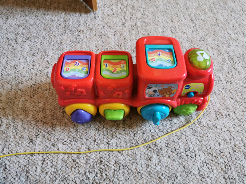 vtech baby pop up friends train